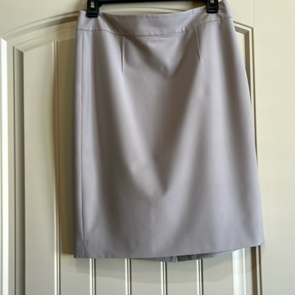 Ann Taylor Dresses & Skirts - Ann Taylor Dove grey short skirt